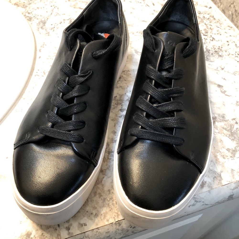 Black Sneakers Excellent Condition Woman Size 7 Calvin Klein